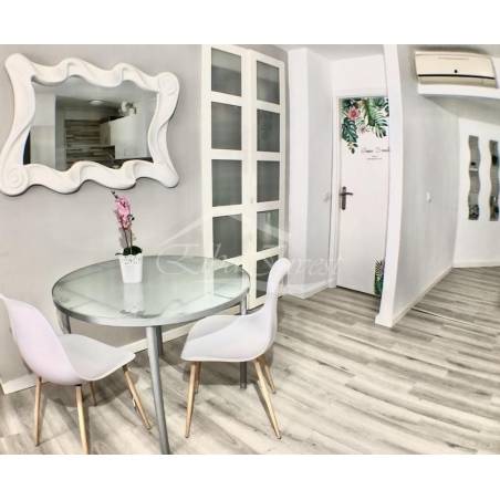 Sprzedaż - Nieruchomości - Domki - Playa Las Américas 1