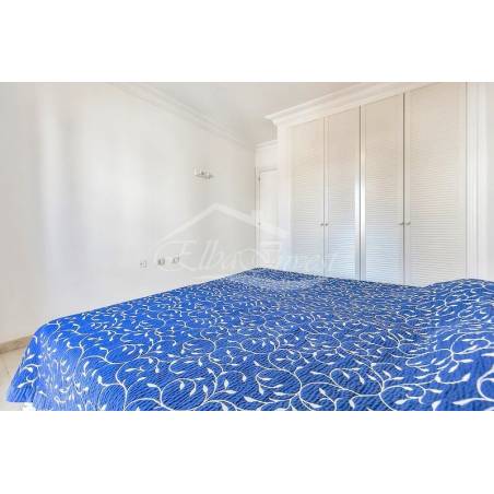 Sprzedaż - Nieruchomości - Domki - La Caleta 1