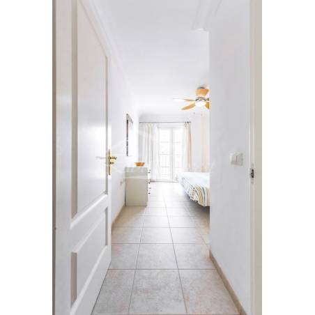 Sprzedaż - Nieruchomości - Domki - La Caleta 1