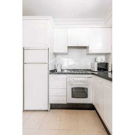 Sprzedaż - Nieruchomości - Domki - La Caleta 1