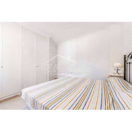 Sprzedaż - Nieruchomości - Domki - La Caleta 1