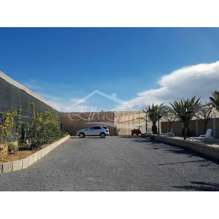 Sprzedaż - Nieruchomości - Domki - Chimiche 1