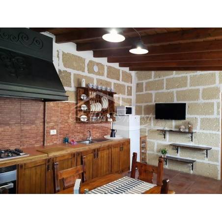 Sprzedaż - Nieruchomości - Domki - Chimiche 1