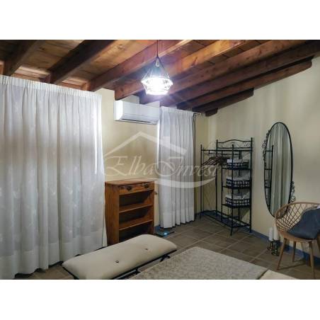 Sprzedaż - Nieruchomości - Domki - Chimiche 1