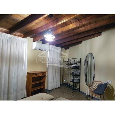 Sprzedaż - Nieruchomości - Domki - Chimiche 1