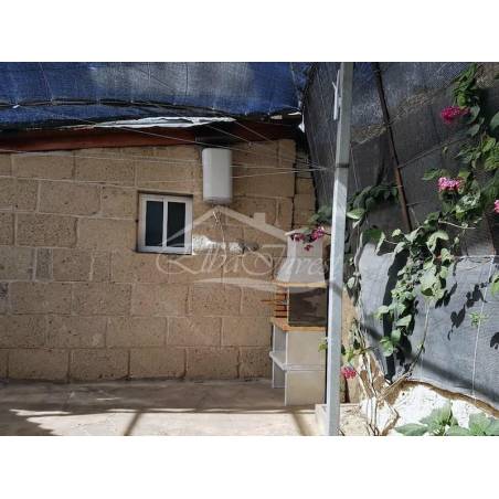 Sprzedaż - Nieruchomości - Domki - Chimiche 1