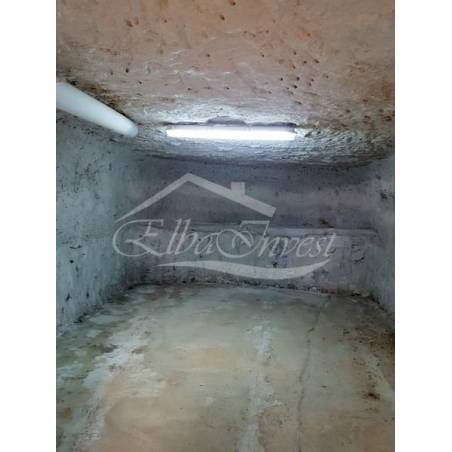 Sprzedaż - Nieruchomości - Domki - Chimiche 1