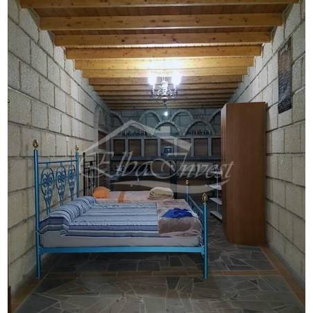 Sprzedaż - Nieruchomości - Domki - Chimiche 1