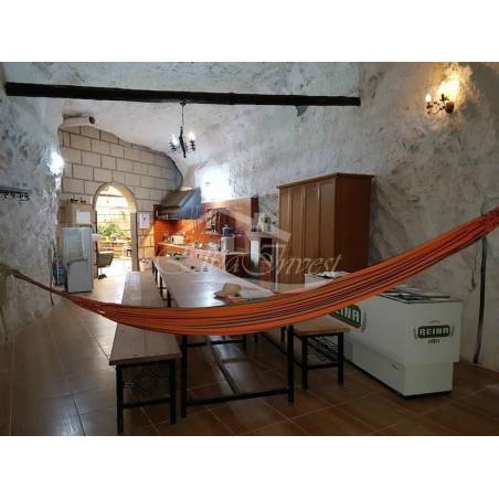 Sprzedaż - Nieruchomości - Domki - Chimiche 1