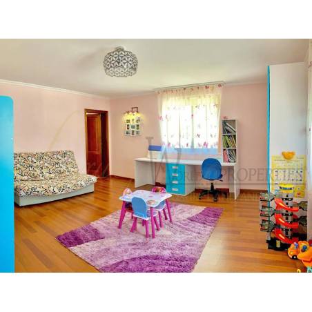 Sprzedaż - Nieruchomości - Dom / Apartament - Amarilla Golf 1