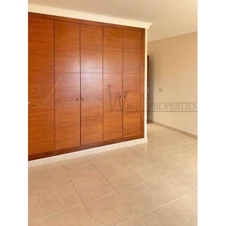 Sprzedaż - Nieruchomości - Dom / Apartament - Avenida San Francisco 2