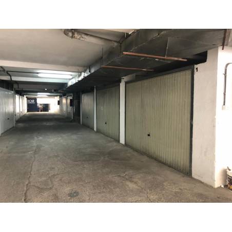 Sprzedaż - Nieruchomości - Garaż / Parking - Avenida Rafael Puig Lluvina 4