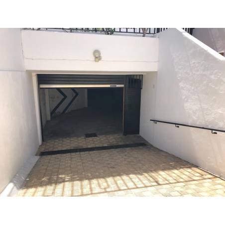 Sprzedaż - Nieruchomości - Garaż / Parking - Avenida Rafael Puig Lluvina 4