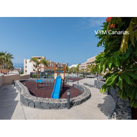 Sprzedaż - Nieruchomości - Apartament - Playa Paraiso 2