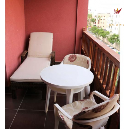 Sprzedaż - Nieruchomości - Apartament - Palm Mar 1