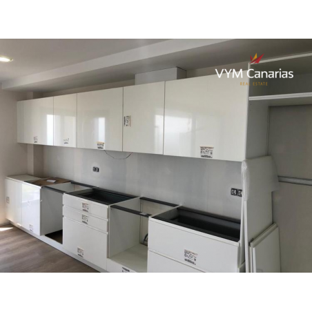 Sprzedaż - Nieruchomości - Apartament - Cuesta De La Villa 1